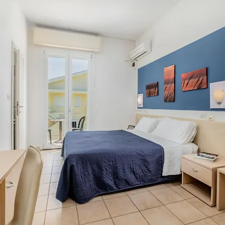 Oliver 3* Cervia
