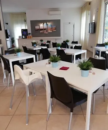 Oliver チェルヴィア